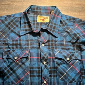 Youngbloods Pearl Snap shirt - Large Men’s - closet clean out